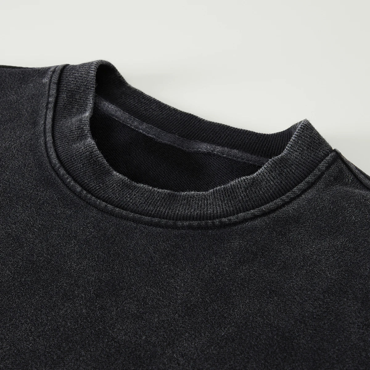 Exposed | 440GSM Oversized Faded Sweatshirt  | ILYRIANEDGE