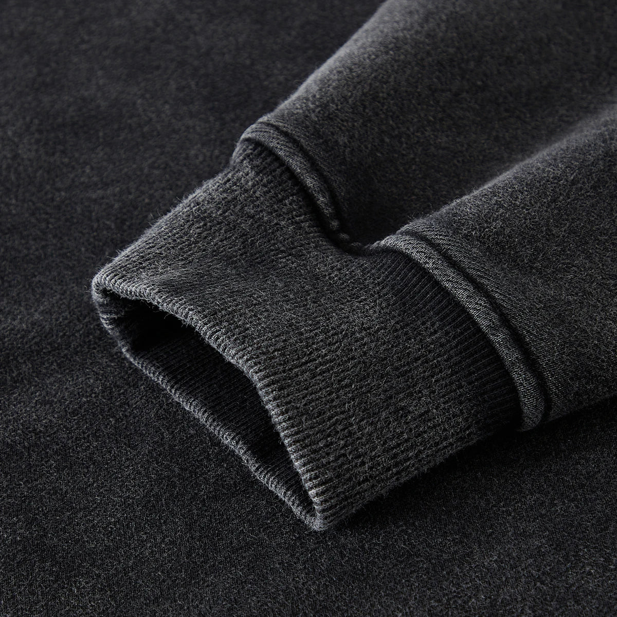 Exposed | 440GSM Oversized Faded Sweatshirt  | ILYRIANEDGE