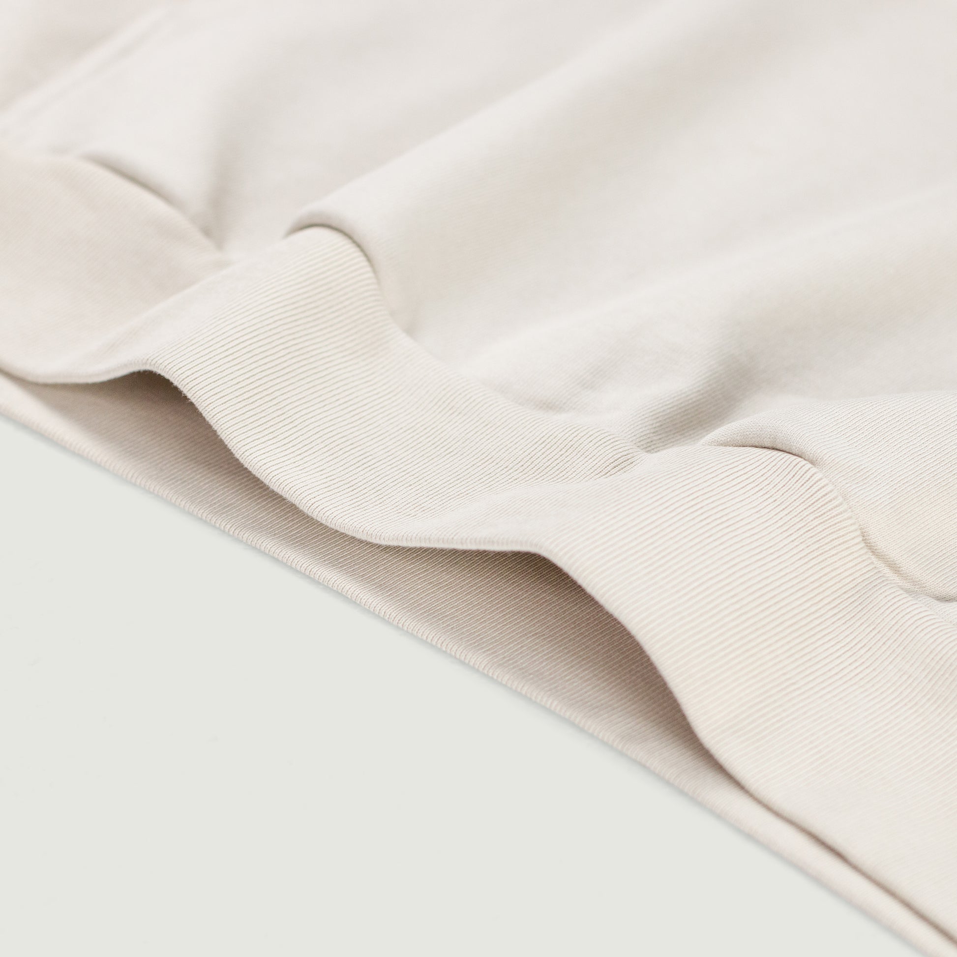 Dreams | Boxy Sun-Faded Sweatshirt | ILYRIANEDGE