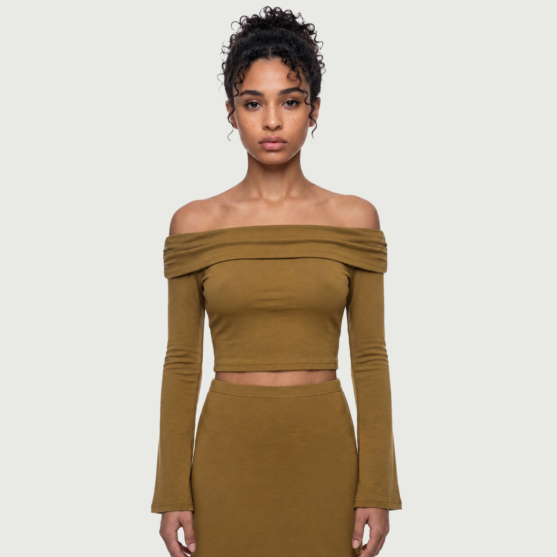 Ilyrianedge | Off-Shoulder Crop Top | ILYRIANEDGE