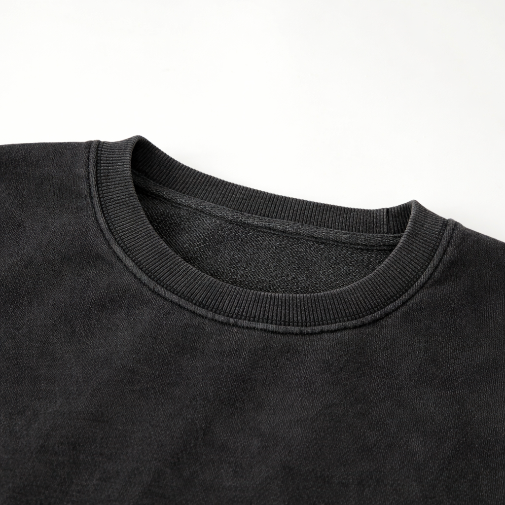 Smile | Oversized Faded Sweatshirt | ILYRIANEDGE