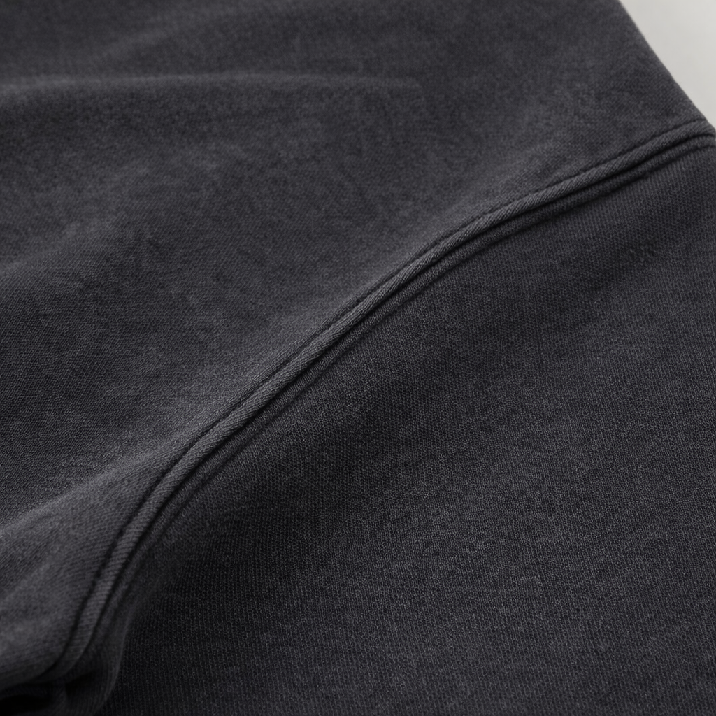 Smile | Oversized Faded Sweatshirt | ILYRIANEDGE
