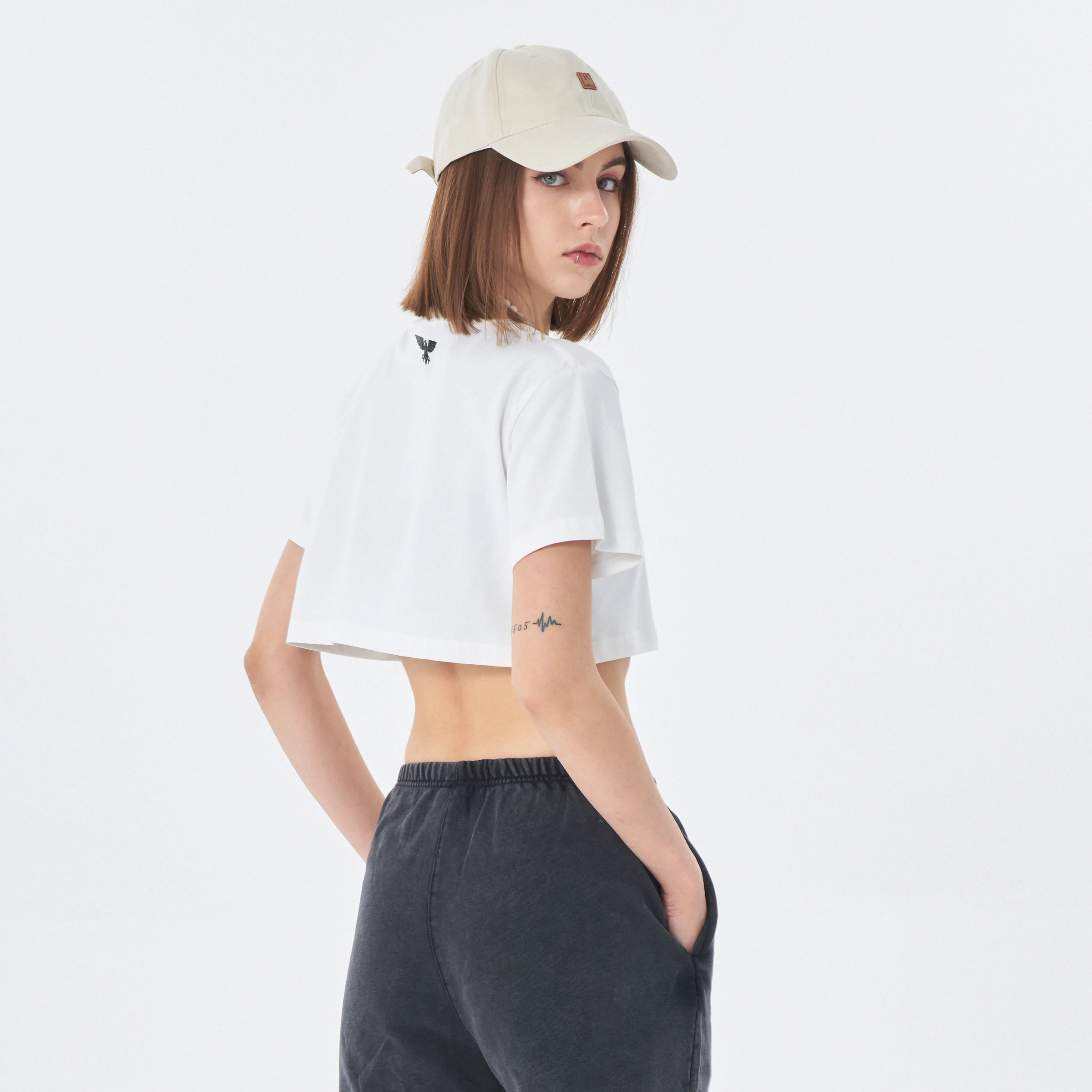 Colorful | Women's Crop Top T-Shirt | ILYRIANEDGE
