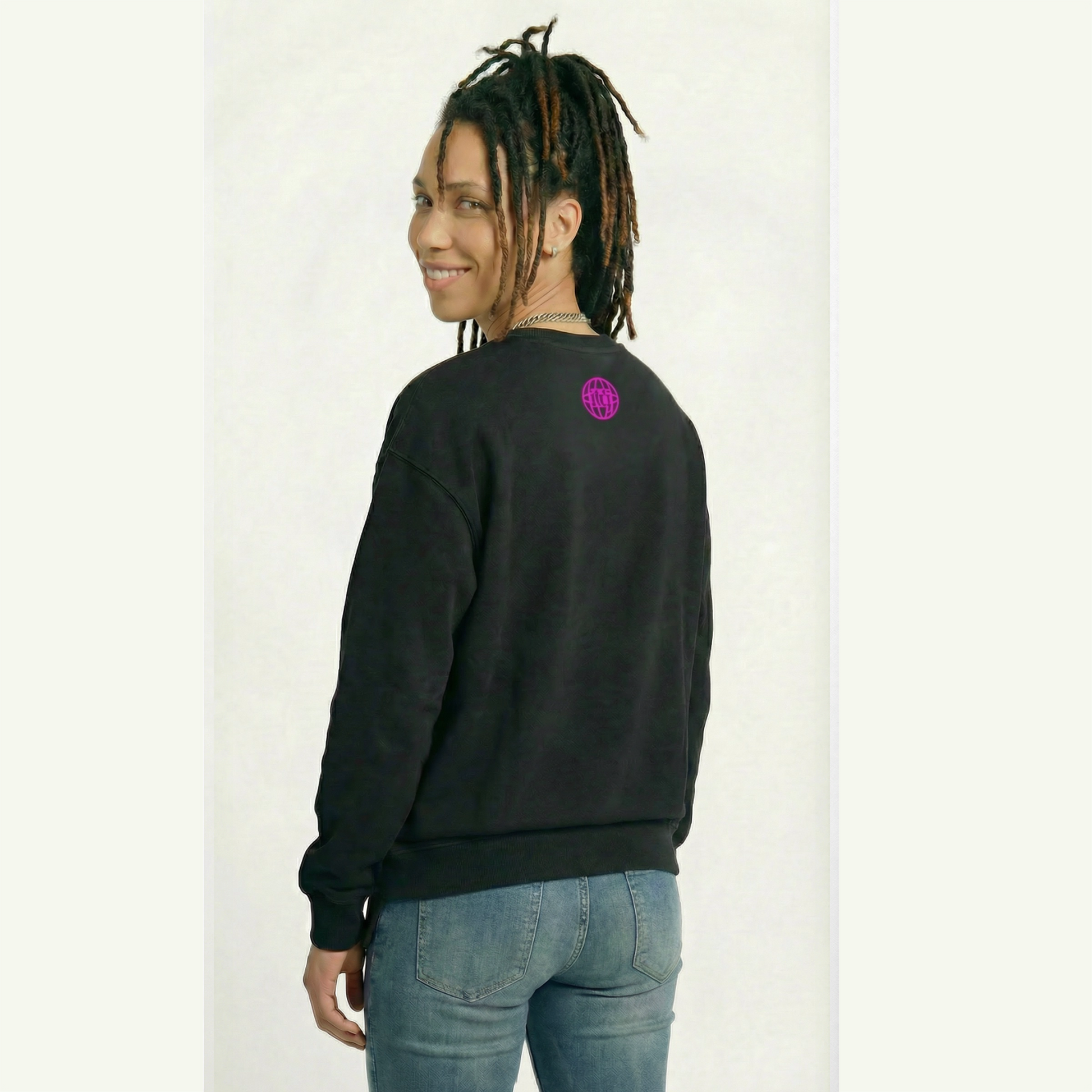 Flija | Oversized Faded Sweatshirt | ILYRIANEDGE