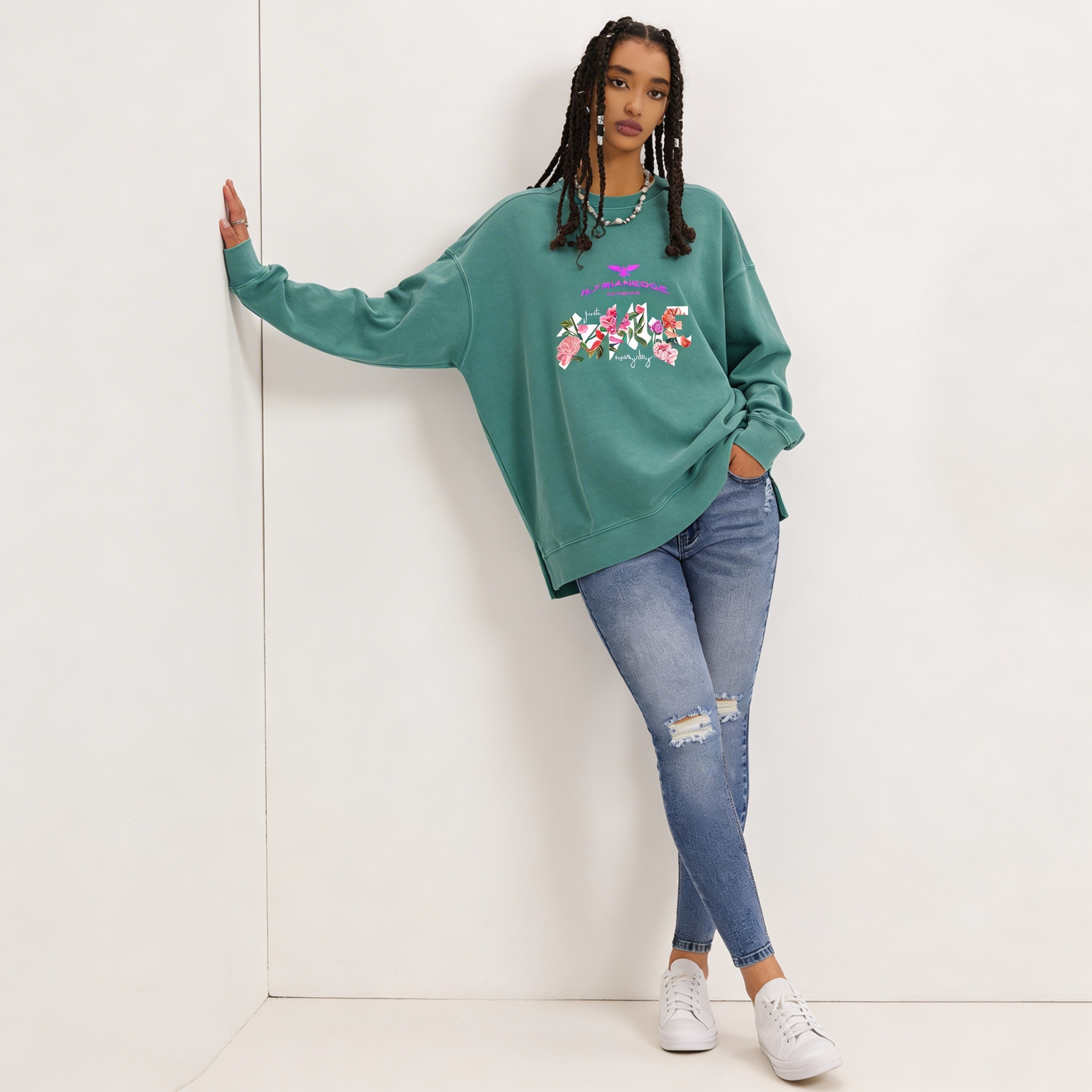 Smile | Oversized Faded Sweatshirt | ILYRIANEDGE