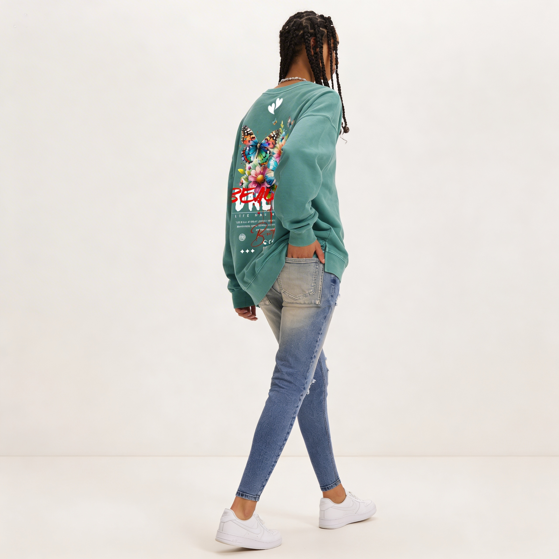 Smile | Oversized Faded Sweatshirt | ILYRIANEDGE