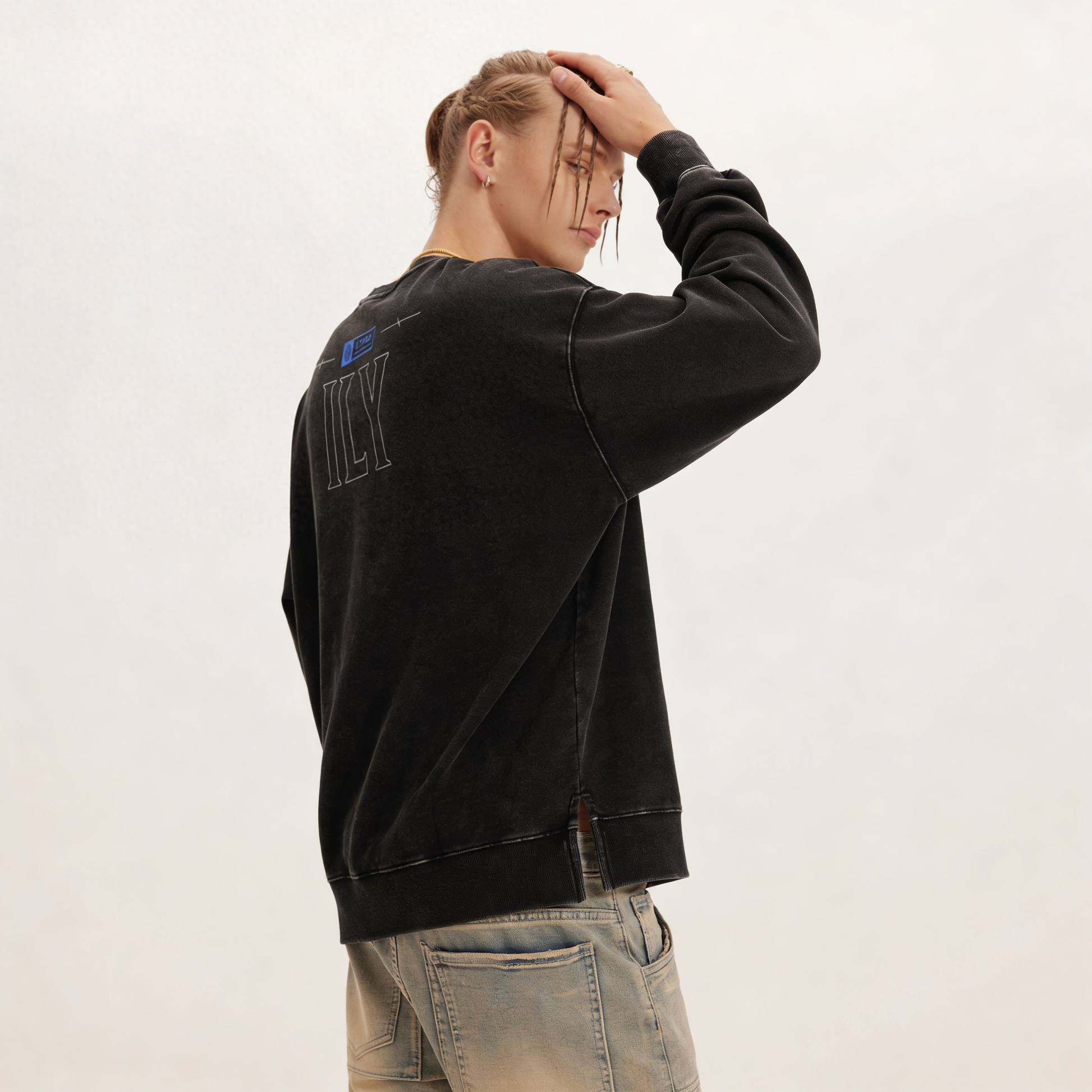 Illyrian Mindform | Oversized Faded Sweatshirt | ILYRIANEDGE