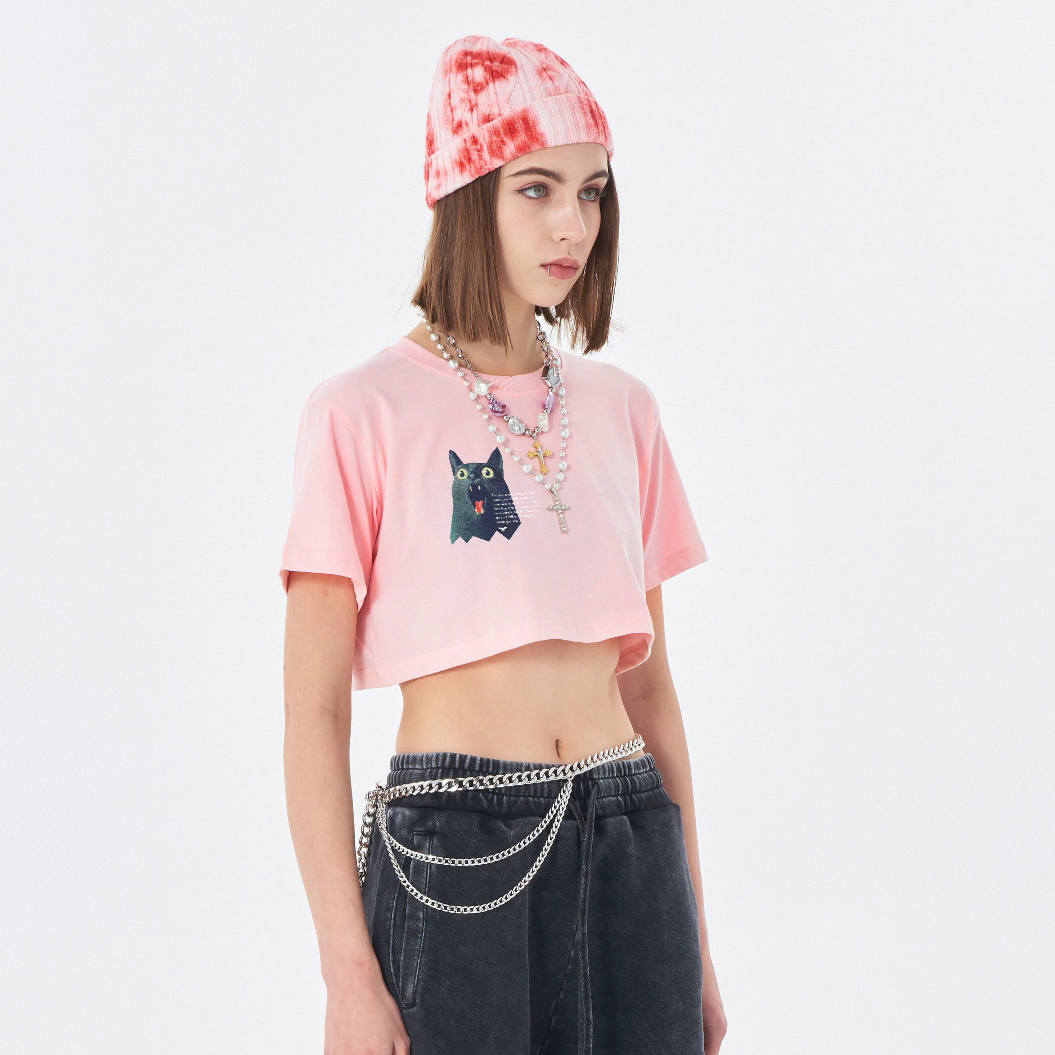 Cat | Women's Crop Top T-Shirt | ILYRIANEDGE