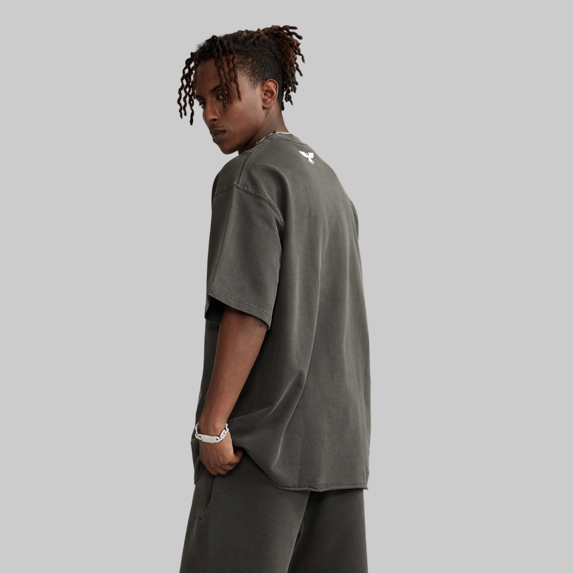 Venom | Faded Raw Hem T-Shirt | ILYRIANEDGE