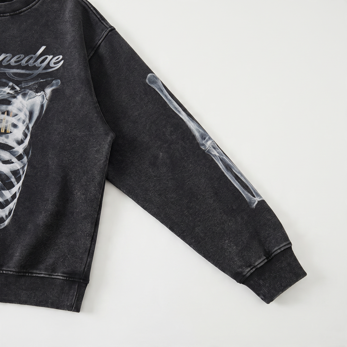 Exposed | 440GSM Oversized Faded Sweatshirt  | ILYRIANEDGE