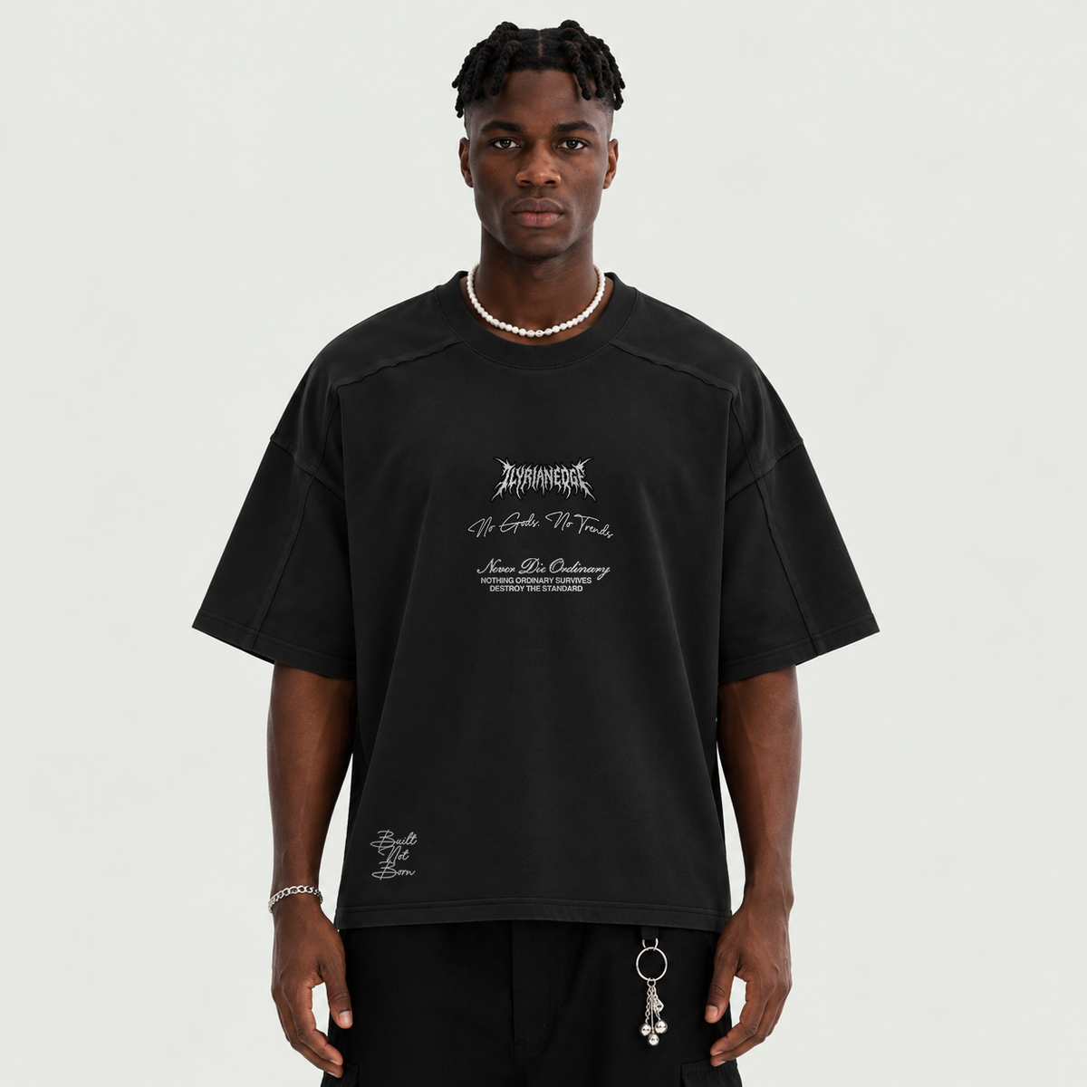 Steelborn | Raw Seam Boxy Heavyweight T-Shirt | ILYRIANEDGE